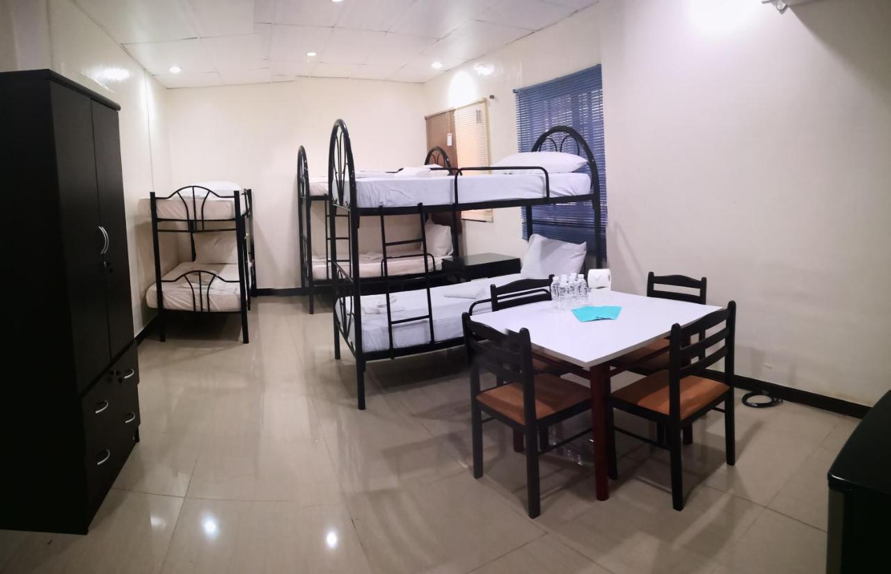 اولونجابو Casa Saudade Condotels And Transient Rooms المظهر الخارجي الصورة